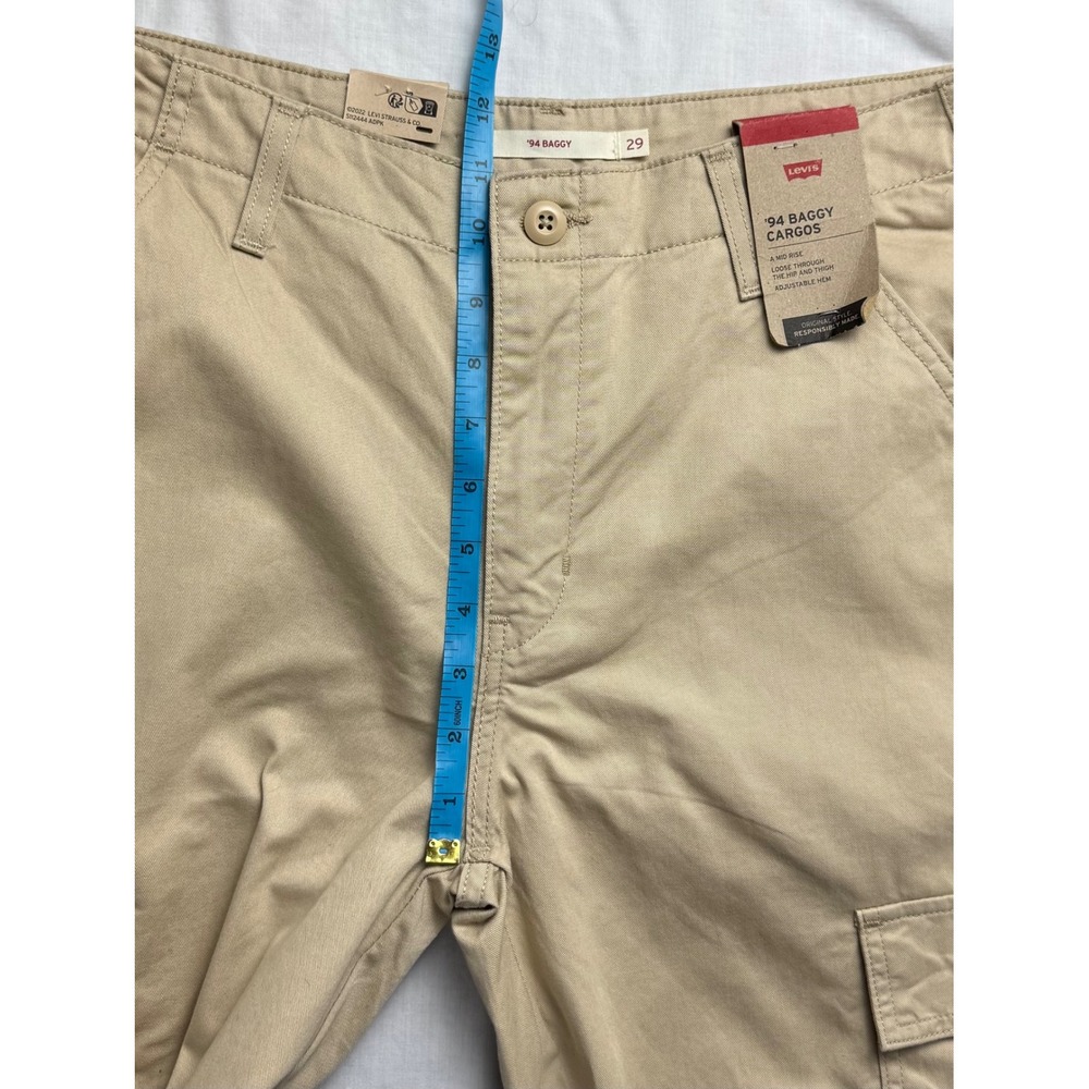 Levis 94 Baggy Cargos Tan Khaki Mid Rise Loose Fit Pants Womens 29x30 - Picture 13 of 16